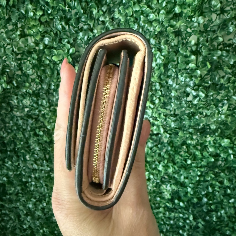 Gucci Pink and Beige Women's Wallet Authentic FINAL PRICE - Picture 7 of 11